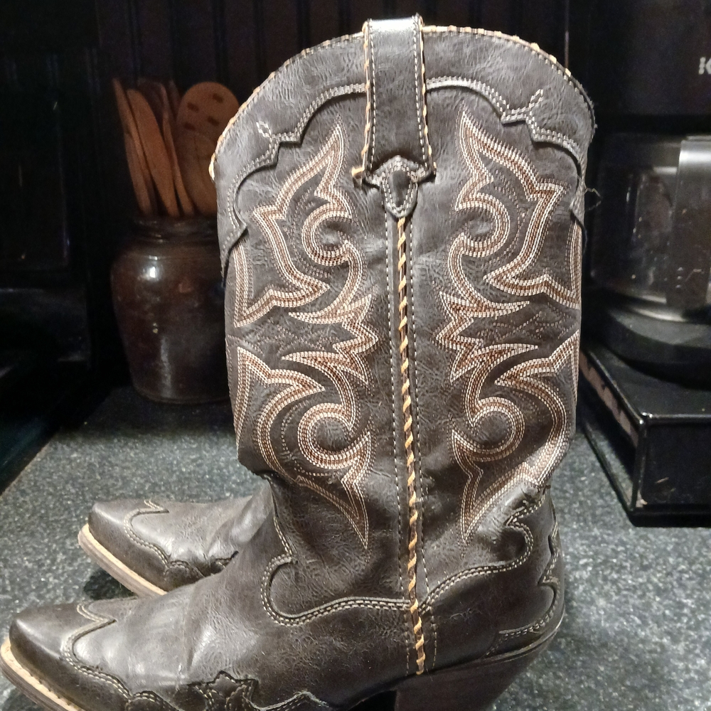Durango Dark Brown Footwear